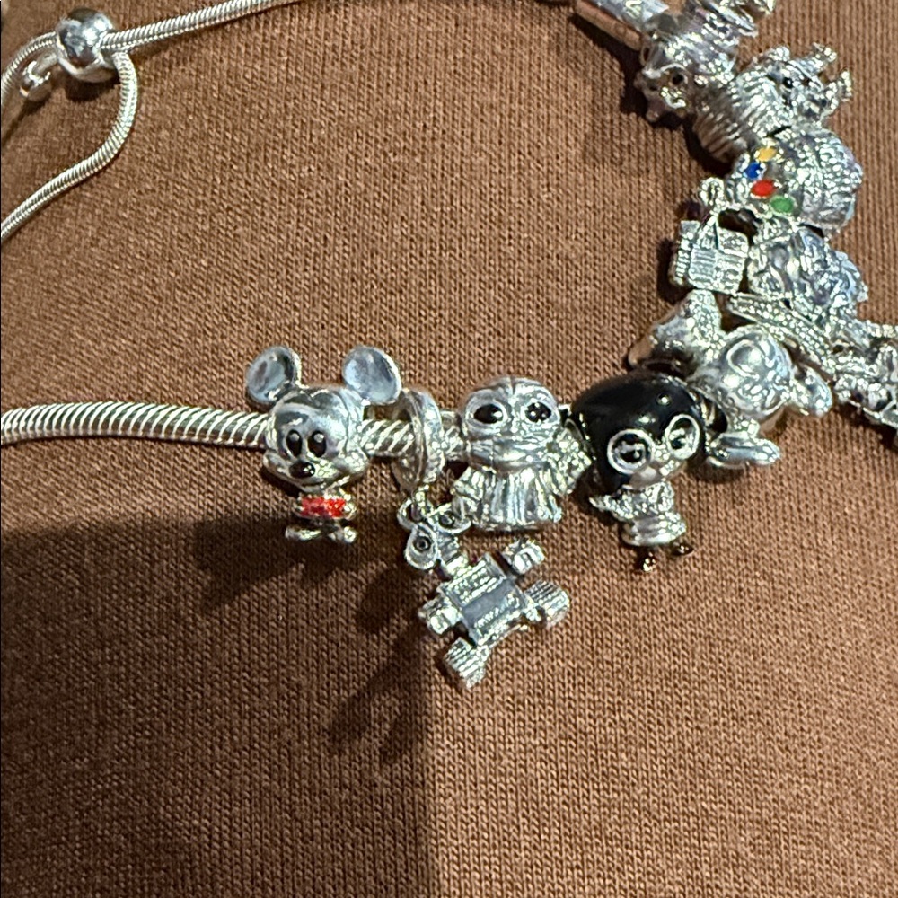 Pandora Disney Silver Charm Bracelet with 10 charms - Picture 3 of 4
